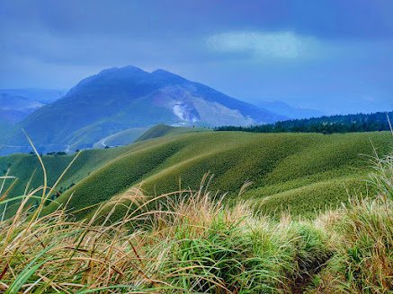 台北抹茶山：登小觀音山群峰眺望全台最大火山口2422012