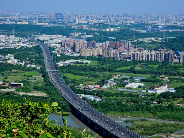 (鳶山山系)鳶山彩壁-2025微笑山線大縱走尋寶集章任務封面