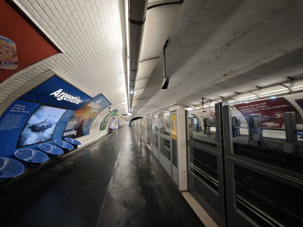 2025_0423 倫敦馬拉松順遊西歐 D5d(法國巴黎-新凱旋門)2787240