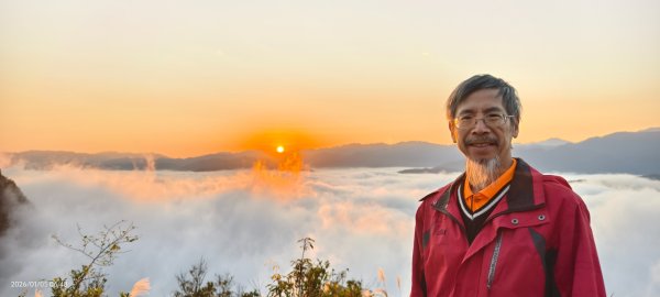 #新店四十份 #翡翠水庫壩頂 #覺真宮 #雲海 #日出 #雲瀑 #霧虹 1/52977258