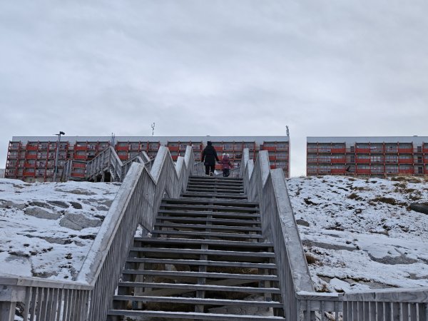 [紐約馬之行-27] 2025_1105 努克濱海木棧道(Nuuk Boardwalk)-下2947630