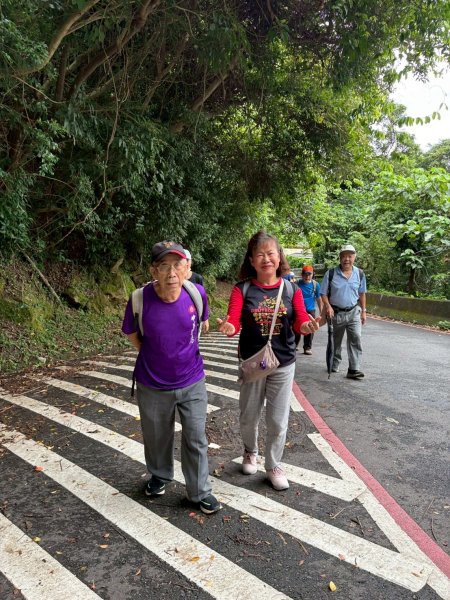 天母古道、西門町、艋舺青山宮、剝皮寮、龍山寺2844560