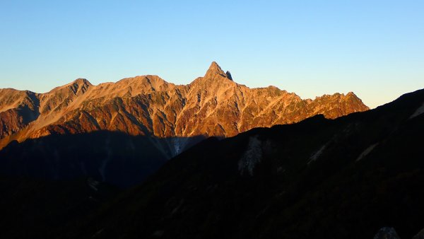 體驗日本最經典的北阿爾卑斯山脈之美燕槍穗縱走2964563