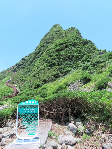 110.0512 基隆嶼登島登塔繞島三合一1385448