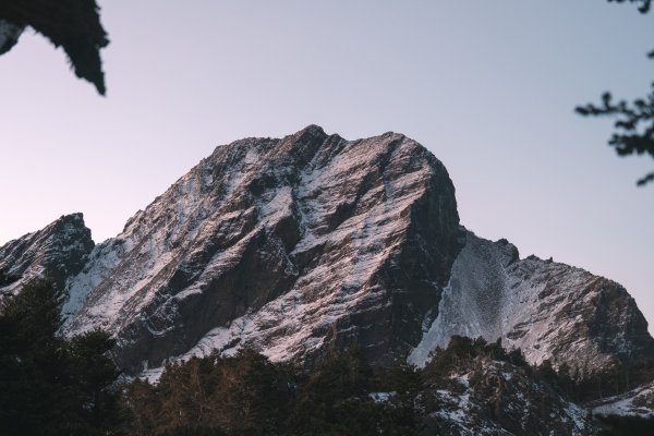 【玉山】主峰北峰二日，臺灣第一高峰雪季最美角度1881258