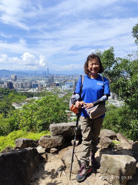 內湖金面山環狀步道2815667