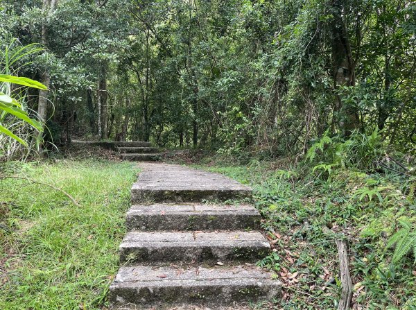 [微笑山線_第九段] 2025_0914 二格山系_皇帝殿西峰2889796