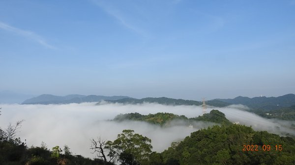 縮時攝影雲山水-跟著雲海達人山友追雲趣，石碇二格山雲海+雲瀑+日出+火燒雲 9/15