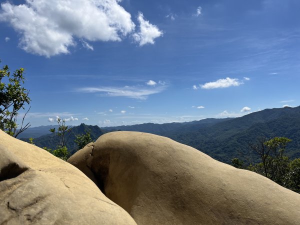 [微笑山線_第九段] 2025_0914 二格山系_皇帝殿東峰2889493