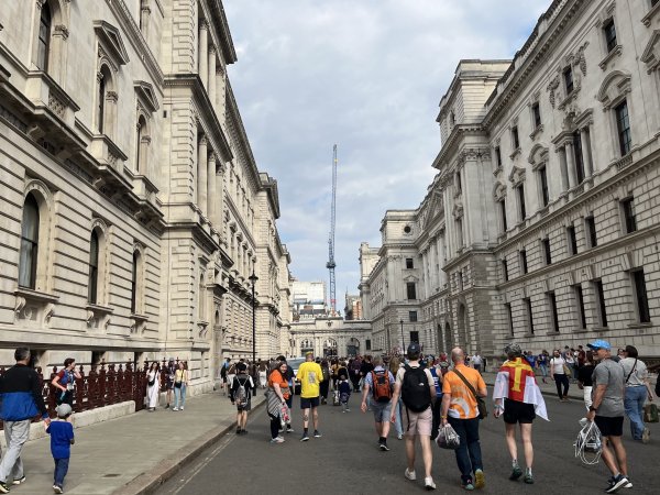 2025_0427 倫敦馬拉松順遊西歐 D9a(起點和終點)2794436