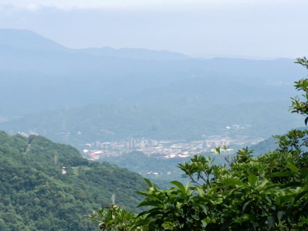 汐止區磐石嶺福興宮+581峰+雙十塔+耳空龜山+四分尾山+大尖山2805722