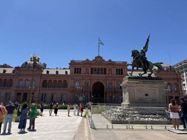 [紐約馬之行-56] 2025_1114 阿根廷總統府2953589