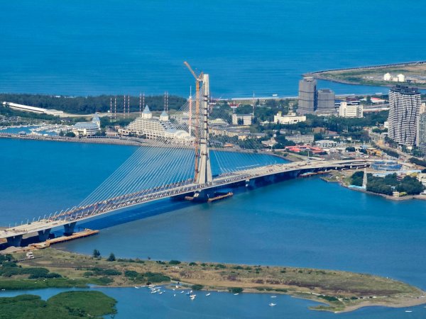 人潮滿滿的觀音山2985981