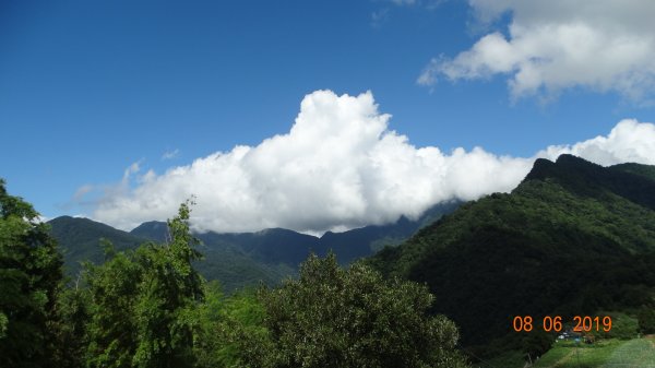 蟬鳴鳥叫蝶飛舞-復興三尖之夫婦山645446