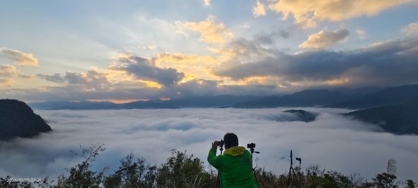 #新店四十份 #翡翠水庫壩頂 #雲海 #日出  #雲瀑 1/10 & 132979653