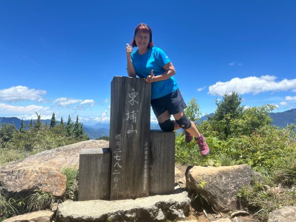 南投信義鄉東埔山、東埔山草原步道、塔塔加遊客中心2815107