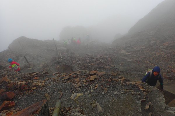 登峰造極--2018玉山主峰532514