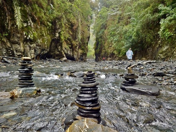 季節限定武界一線天、 摩摩納爾瀑布2738448