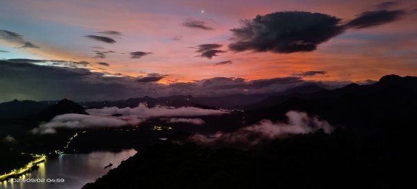 跟著雲海達人山友追雲趣 - 俯瞰石門水庫賞月圓星空夜景&霞光火燒雲9/2 & 232269668