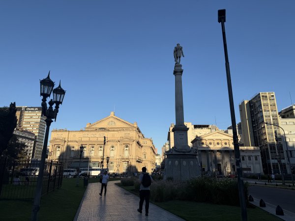 [紐約馬之行-61] 2025_1114 哥倫布劇院2954365