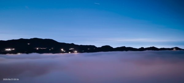 北宜郊山之濫觴 #琉璃光雲海 #日出雲海 #觀音圈雲海 #海景第一排 6/212816373