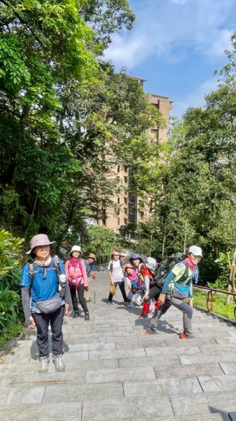 銀河洞越嶺貓空-新高麗坑山-銀獅縱走-猴山岳群峰+三條魚縱走2765314
