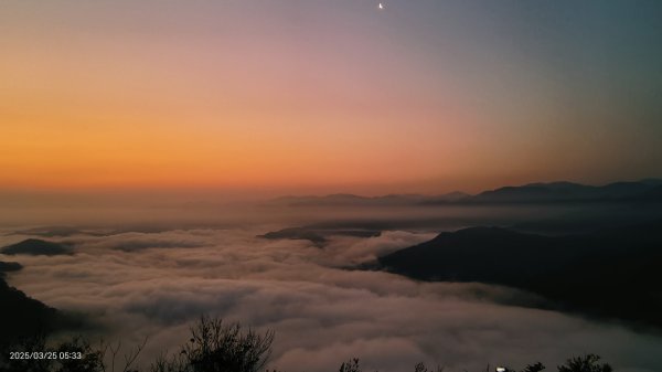 #翡翠水庫壩頂 #月亮雲海 #日出雲海 #鱷魚島雲海 3/25&2652745622