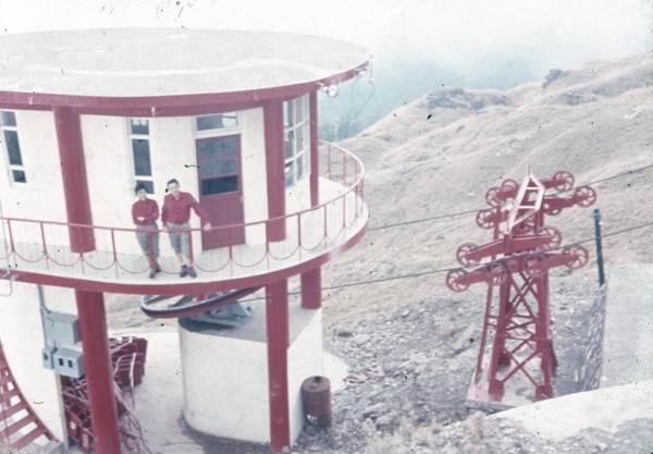 合歡賞雪登山一1971、4月初
