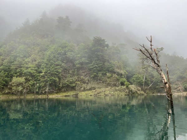 百不一遇-小關山神池2239384