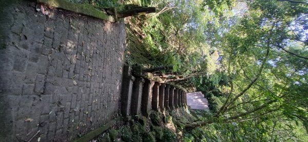 草湳二格山南窟山3122656