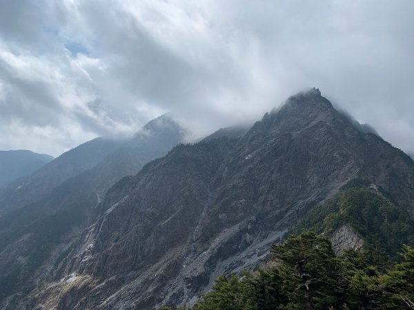 奇幻之旅~屏風上奇萊563773