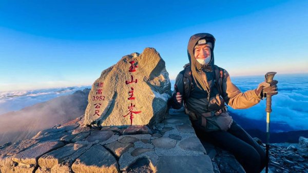 🌈10/6-7登上高峰~玉山主峰FB：熊熊趴爬走(富裕登山社)🌈3131631