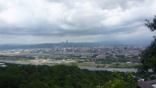 臺北大縱走5：尋寶任務：碧山巖/劍潭1013520