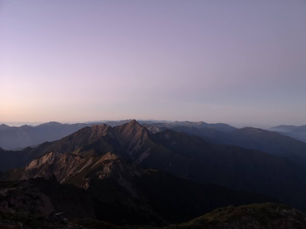 【南湖大山】氣勢磅礡的帝王之山2403052