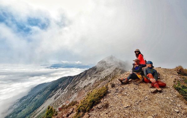 南橫三星 庫哈諾辛山 塔關山 關山嶺山2754842