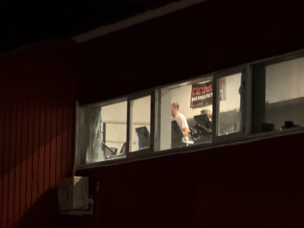 [紐約馬之行-38] 2025_1106 夜晚的伊盧利薩特2948257