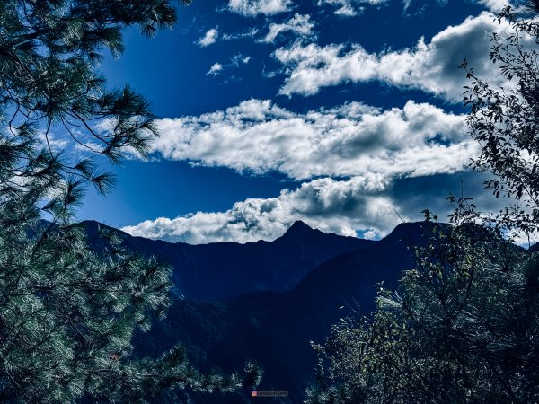 塔塔加五峰2761049