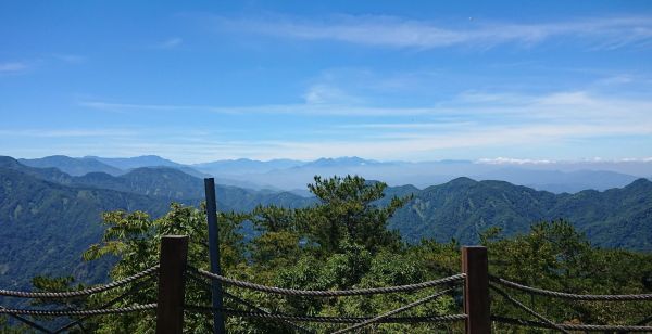 《從郊山到越野》封面