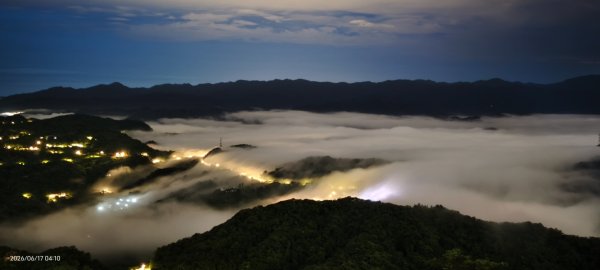#二格路 #琉璃光 #雲瀑 #二格山  #雲海流瀑  6/173075611