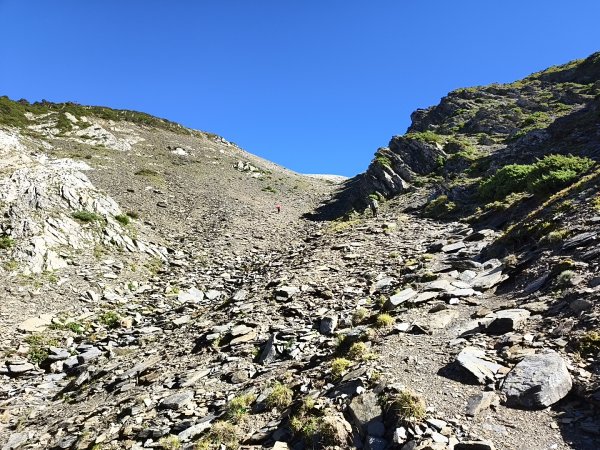 北一段(11/14)南湖北峰 2025_0906~132887242