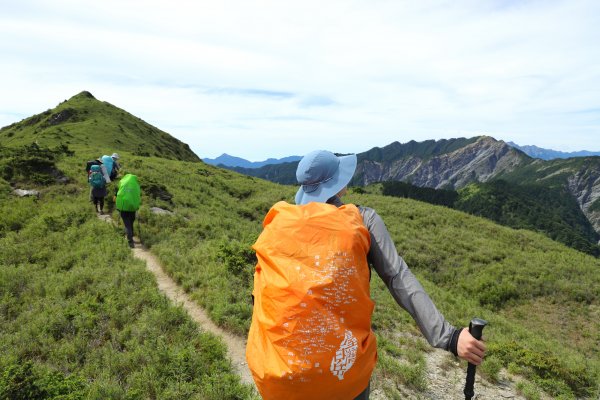 北二段縱走 鈴鳴連走畢祿羊頭1043810