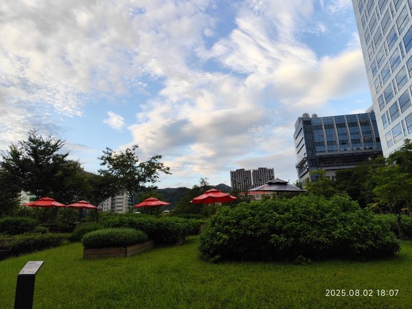 基隆傘人家族1-14號、大港墘公園、港墘公園2854185