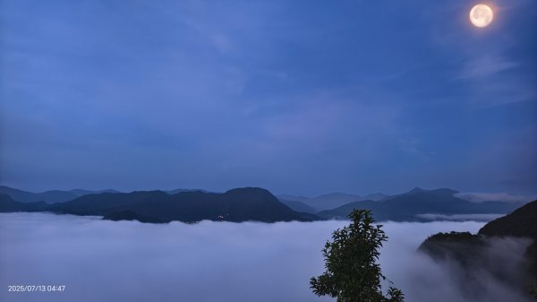 跟著雲海達人山友追雲趣 #月光雲海 #曙光雲海 #日出雲瀑 7/132834973