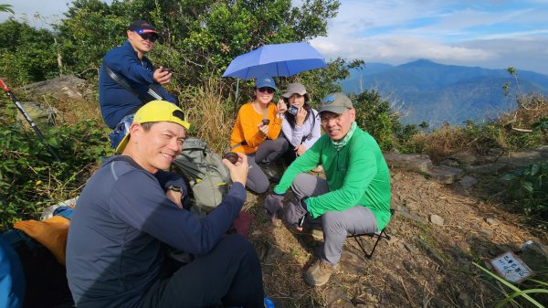巴層巴墨山2689073
