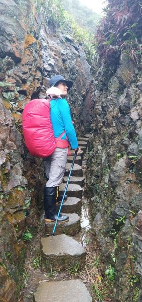 109.04.03 九份雨中漫遊905630