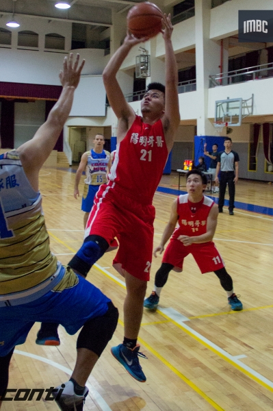 秋季賽 C級西組 Game 12 陽明牙醫 vs 麥教練