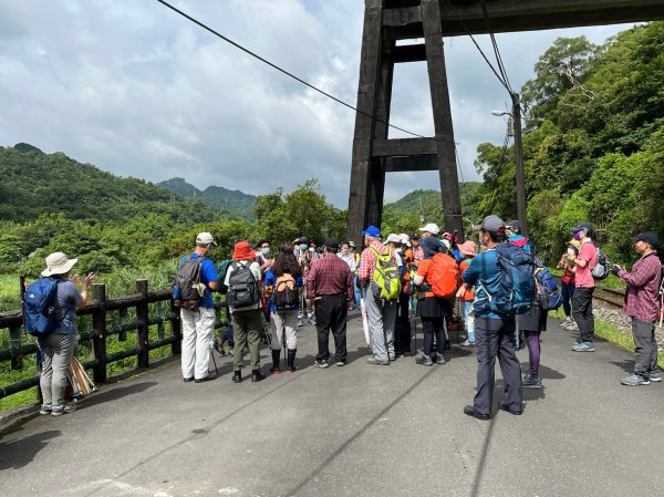 世外桃源的平溪望古瀑布、嶺腳寮山、嶺腳石窟大瀑布1763186