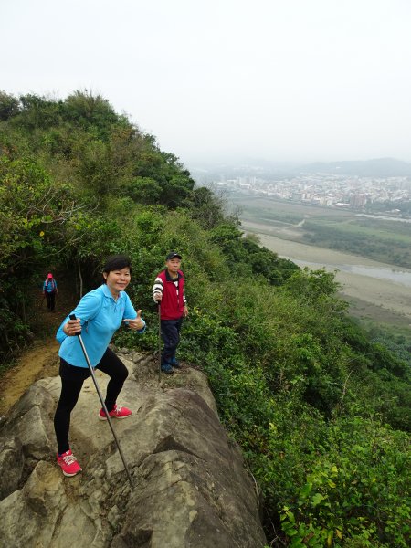 台灣小百岳第72座高雄旗山旗尾山之三角點551178