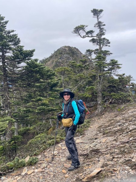 玉山群峰前五峰後四峰2610637