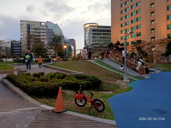 內湖宏匯瑞光廣場、大港墘公園2418982